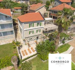 Апарт-отели Conborgo Apartments Кумбор Номер-студио с террасой-1