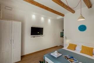 Апарт-отели Conborgo Apartments Кумбор Номер-студио с террасой-19